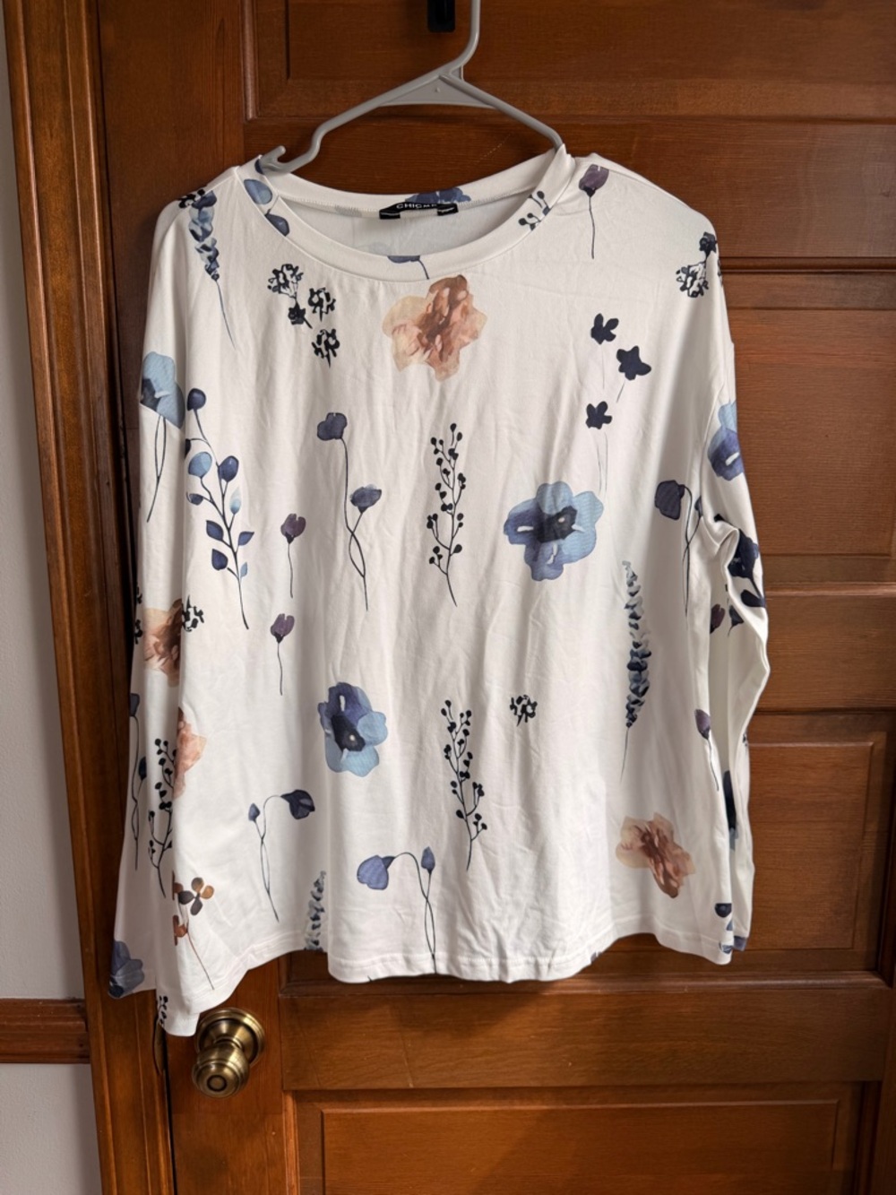 CHICME FLORAL LONG SLEEVE TOP - Picture 2 of 5